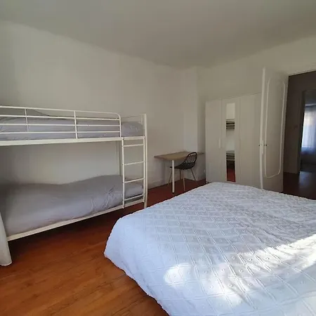 Semesterbostad Maison A 400 M Du Vieux Port La Rochelle (Charente-Maritime)