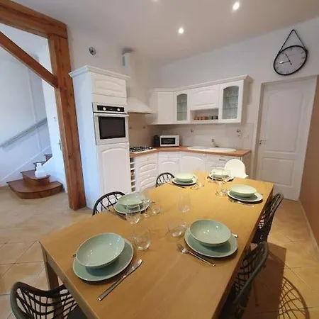 Maison A 400 M Du Vieux Port בית נופש לה רושל