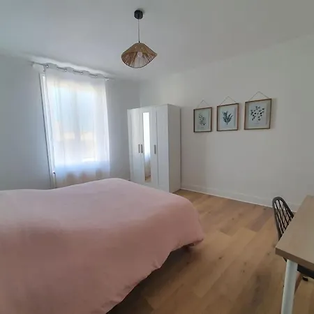 Maison A 400 M Du Vieux Port Holiday home *