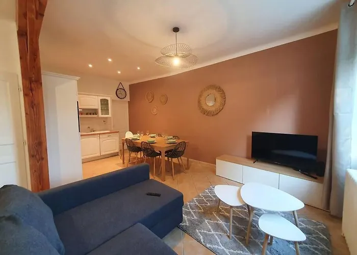 Maison A 400 M Du Vieux Port * La Rochelle (Charente-Maritime)